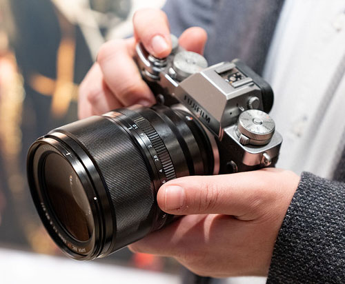 fuji_50mmf1_mockup_001.jpg