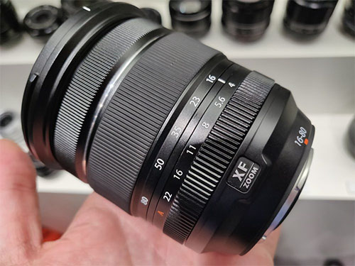 fuji_mockup_xf16-80_001.jpg