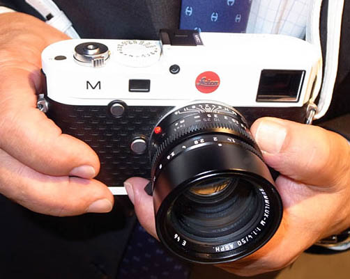 leicam_whitever.jpg