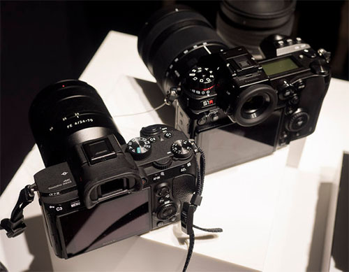 lumixs1r_a7iii_comp_003.jpg