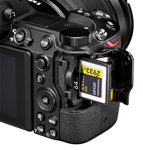 nikon_z6_side_001.jpg