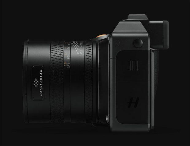 HasselbladX2D100C_s_002.jpg
