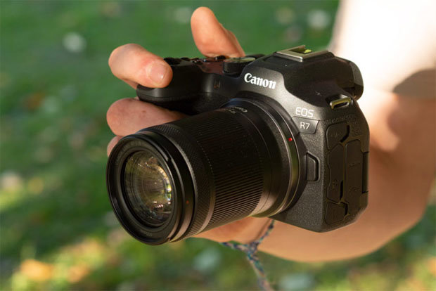 canon_EOSR7_ap_001.jpg