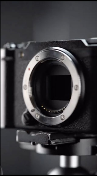 fujifilm_X-M5_promo_001.jpg